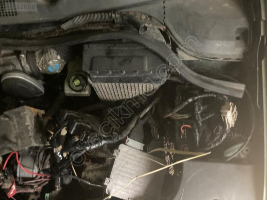 RENAULT MEGANE 2 (2004 - 2009 ) ABS BEYNİ ORJINAL ÇIKMA