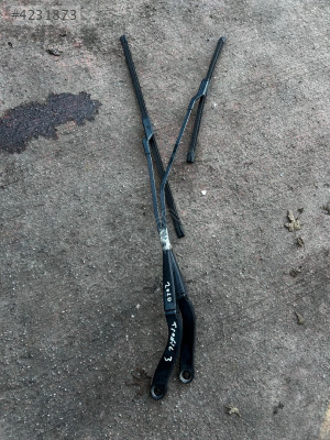 2020 trafic silecek kolları