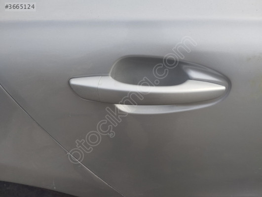 peugeot 508 sağ arka kapı kolu