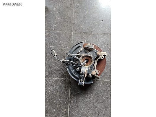 Renault Megane3 Fluence sağ ön taşıyıcı 2.500 TL