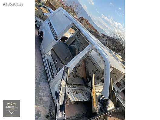 VOLKSWAGEN TRANSPORTER SAĞ ARKA ÇAMURLUK EURO CAR 0532.717.4704
