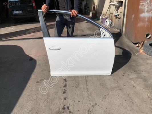 2004/2009 VW GOLF 5 BEYAZ SAĞ ÖN KAPI ORJİNAL