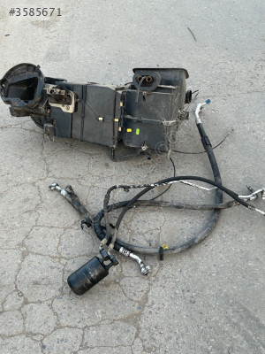 7D1820005C TRANSPORTER CARAVELLA KLİMALI KALORİFER KAZANI