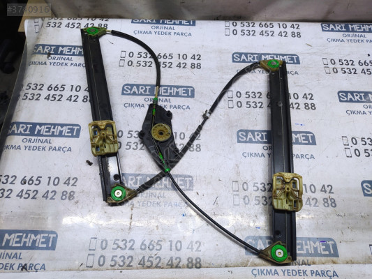 ÇIKMA AUDİ A4 SAĞ ÖN CAM KRİKOSU K-810