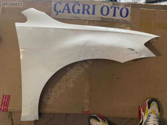 GOLF 7 BUÇUK ÇAMURLUK SAĞ ÖN 2016 2020 5G0821106B ÇAĞRI OTO