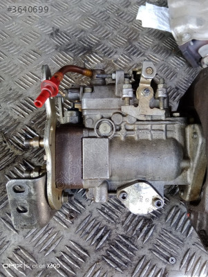 Orjinal Bosch F8Q Mazot Pompası - Renault Kango 1.9 Dizel