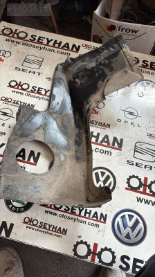 6K0825247A seat cordoba 2001 sol alt motor koruma plastiği