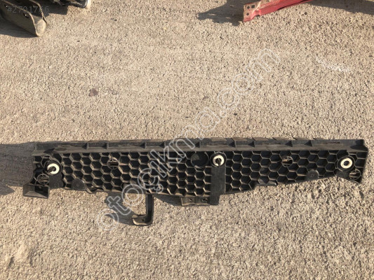 DS 4 ARKA TAMPON DESTEK BRAKETİ 9830791180
