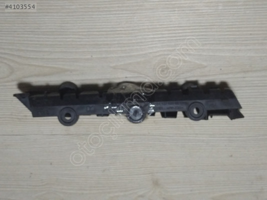 Skoda Fabia sağ sol arka tampon braketi