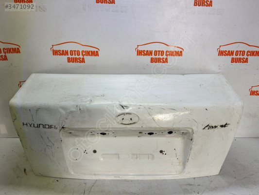 Hyundai accent bagaj kapak orijinal çıkma beyaz renk