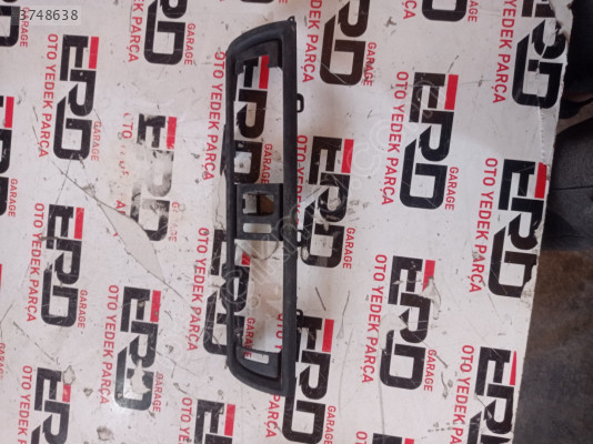 BMW 5 için krom havalandırmA ızgaraları 07621-000
