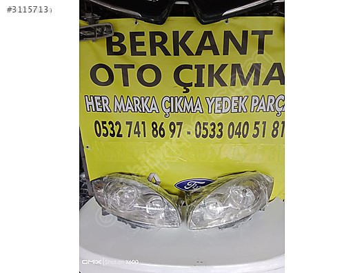 Fiat Linea sağ sol far orijinal takım fiyatı 3.500 TL