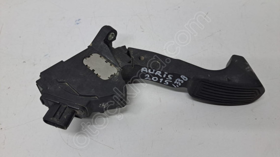 toyota auris 2015 1.33 gaz pedalı (son fiyat)