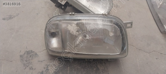 Nissan Micra Sag Ön Far