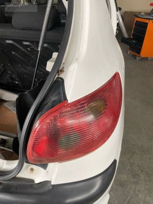 PEUGEOT 206 SAĞ ARKA STOP ORJİNAL ÇIKMA