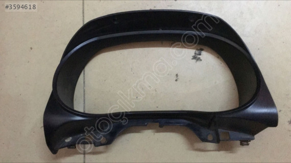 FİAT DOBLO GÖSTERGE PANEL ÇERÇEVESİ 735456517