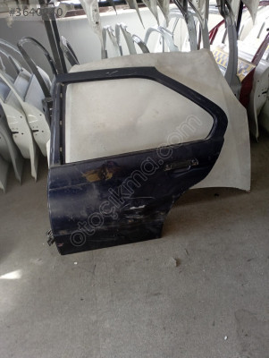 2002 model bmv E36 sol arka kapi