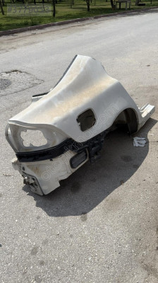 VOLVO S80 ARKA ÇAMURLUK
