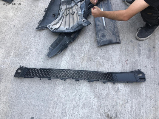 MERCEDES E SERİ W213 ÖN TAMPON IZGARASI 969615
