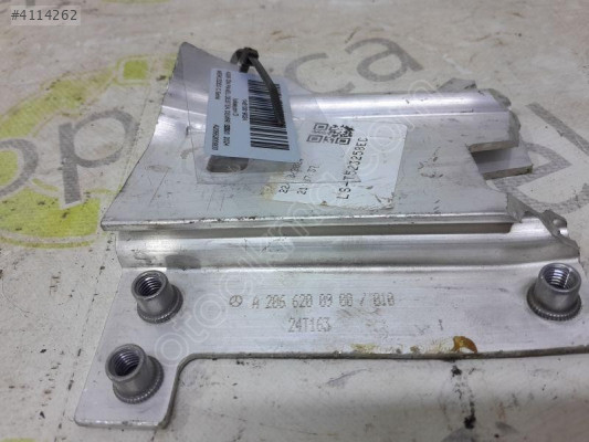 MERCEDES C 2020 2024 A206 ÖN PANEL DESTEK DEMİRİ SOL A2066200900