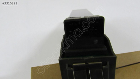 37990-56B62 VITARA 1992-1998 CAM DÜĞMESİ ÖN SOL 2 Lİ