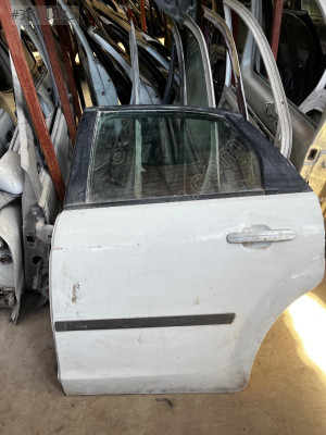 Focus 2 sol arka kapı