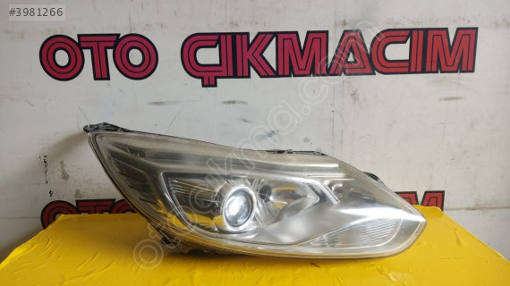 FORD FOCUS 3 XENON SAĞ FAR