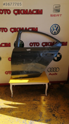 Superb Skoda için Sol Arka Kapı - Oto Çıkma Parçaları