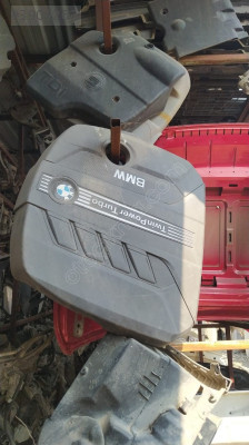 BMW 5 serisi 5.20 2014 model motor üst kapağı
