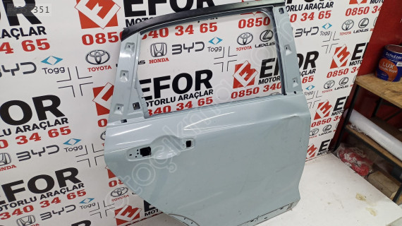 HONDA JAZZ ORJİNAL ÇIKMA SAĞ ARKA KAPI 23