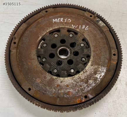 mercedes a w176 volant (son fiyat)