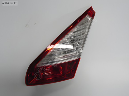 RENAULT MEGANE 2010-2013 ARASI HB İÇ SAĞ STOP