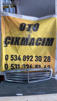 Mercedes C Serisi W204 Izgara A2048801283 Oto Çıkma Parça