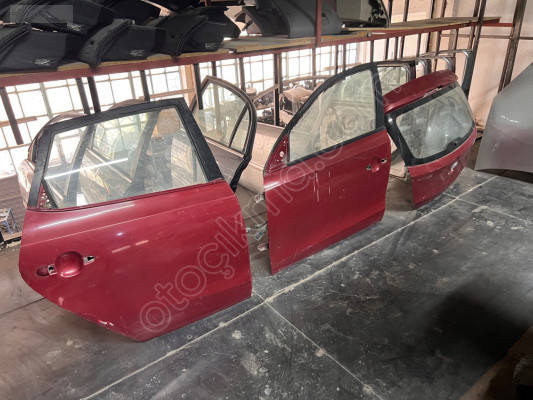 Huyundai i30  çıkma kapı