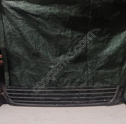 VOLKSWAGEN GOLF 6 ÖN TAMPON ORTA IZGARASI 5K0853677A