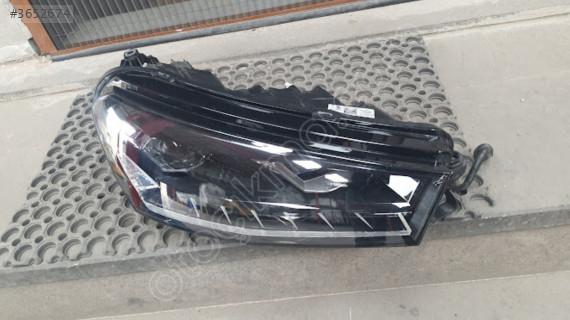 SKODA FABİA SAĞ ÖN FAR 22/23 SEFALILAR OTO CIKMA