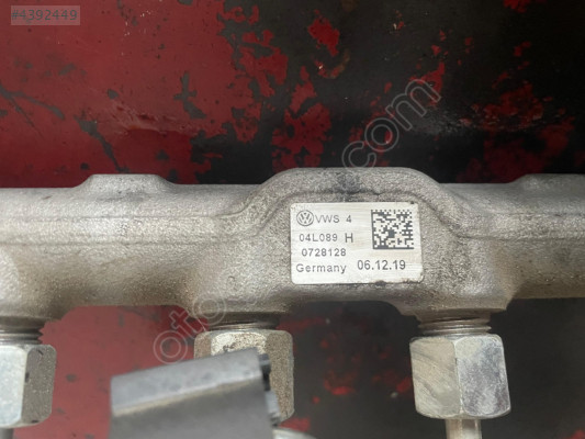 04L13089H TİGUAN 1.6 TDİ DCX MOTOR RAİL HATTI SOKETLİ ÇIKMA