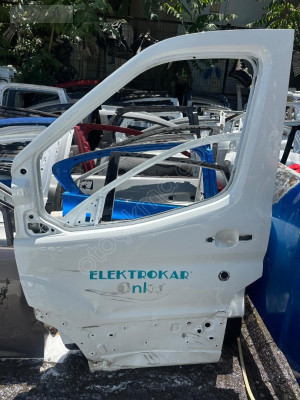 MİRİM OTODAN FORD TRANSİT SOL ÖN KAPI