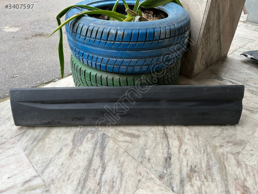 SEAT ATECA SOL ÖN KAPI ÇİTASI ORJİNAL 575854939