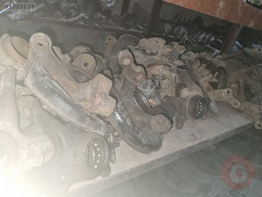 TOYOTA COROLLA ORJİNAL ÇIKMA TAŞIYICI ÇAVUŞOĞLU TOYOTA
