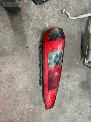 FORD FIESTA SAG SOL STOP MERT OTO