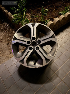 Suzuki Vitara 17 inch orginal jant