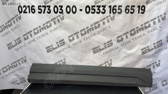 AUDİ Q3 SOL ÖN KAPI ÇITASI