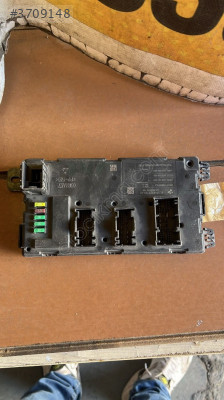 BMW F30 F22 F32 F31 ARKA REM KONFOR BEYNİ 6135932970101
