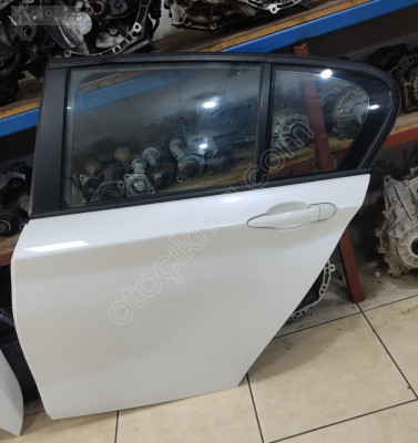 BMW F20 SOL ARKA KAPI ÇIKMA