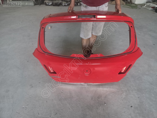 2013/2019 OPEL CORSA KIRMIZI BAGAJ KAPAĞI ORJINAL BOYASIZ