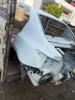 2016 Renault Symbol Arka Sol Çamurluk