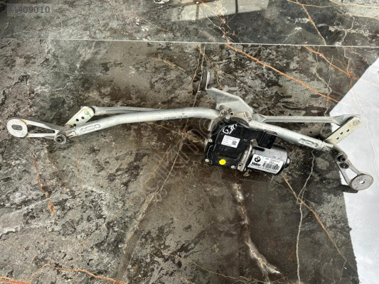 W000061594 BMW 7 SERİSİ G12 SİLECEK MOTORU VE MEKANİZMASI