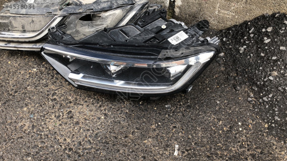 VOLKSWAGEN TAIGO ORJINAL ÇIKMA SOL FAR