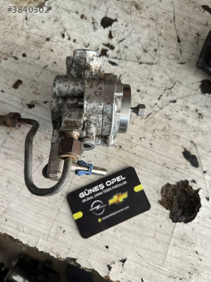 OPEL ZAFİRA 2.2 YÜKSEK BASINÇ POMPASI ÇIKMA ORJİNAL GM 24465785